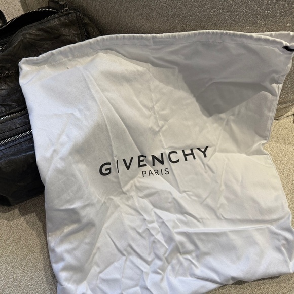 Givenchy Pandora Bag - Picture 4 of 4